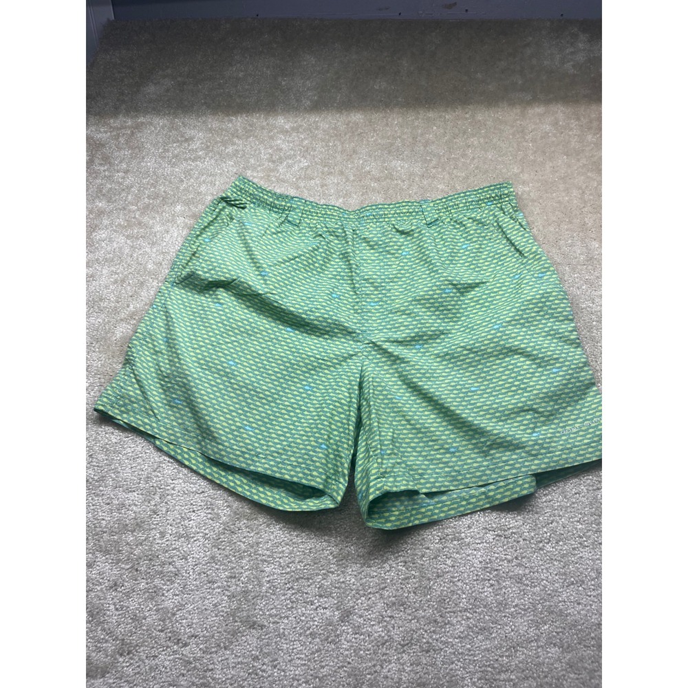 Columbia PFG Mens XL Green Fish Print Performance Fishing Gear Shorts Mesh Lined